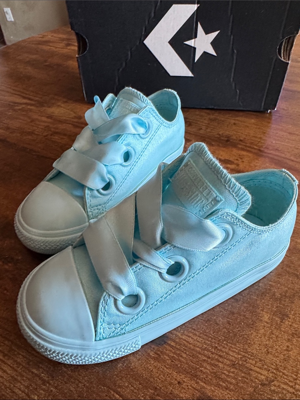 Blue Ribbon Converse - Picture 2 of 9
